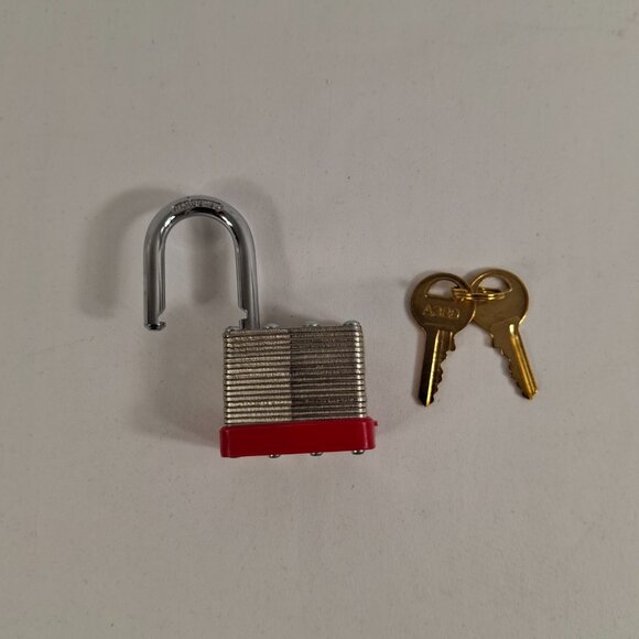 Lion Lock Keyed-Alike Padlock w/ 1.25" Shackle, 2 Keys Hardened Steel Case - Picture 12 of 16